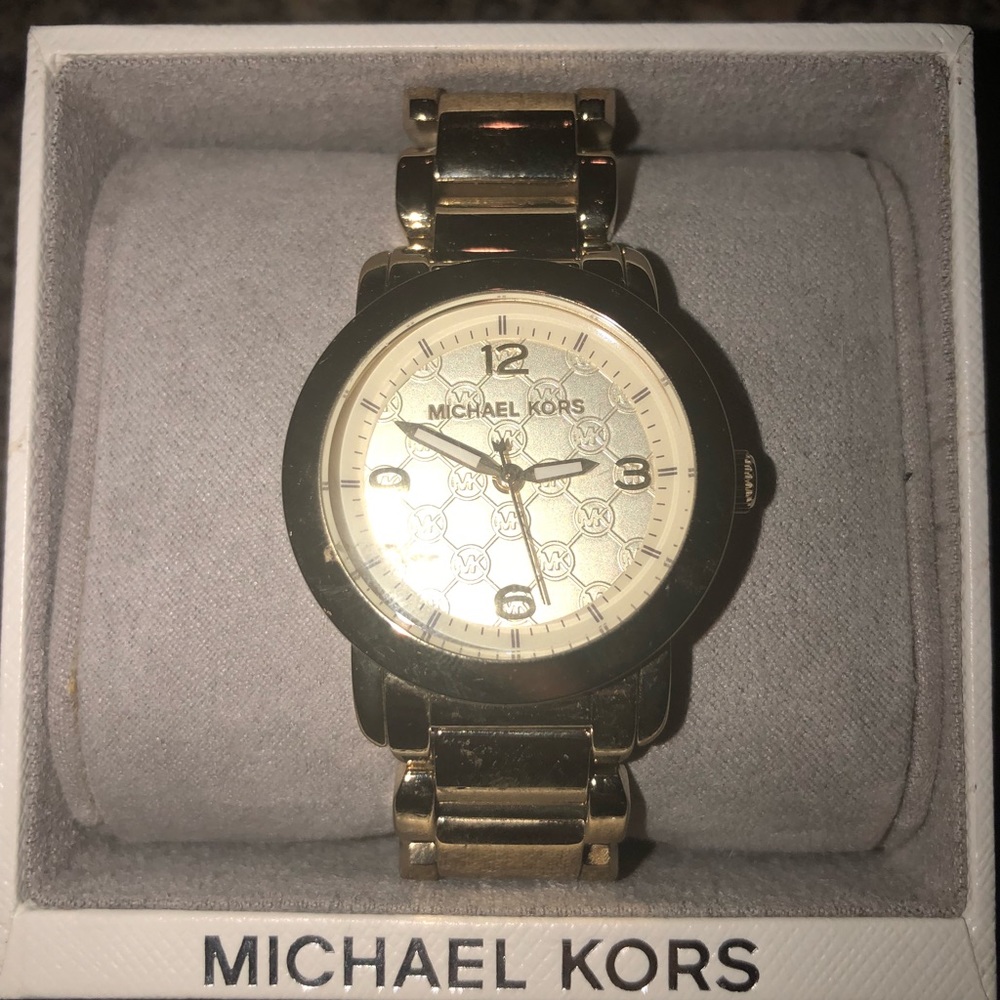 Michael Kors watch - Picture 3 of 8